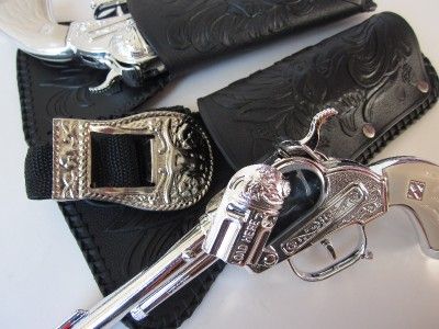 DOUBLE HOLSTER Stagecoach Toy Cap Gun Cowboy Costume Shoots Roll Caps 