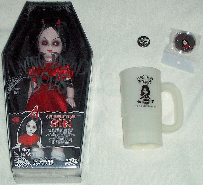   Dolls Celebrating Sin 13th Anniversary Mug Coin Button New Rare  